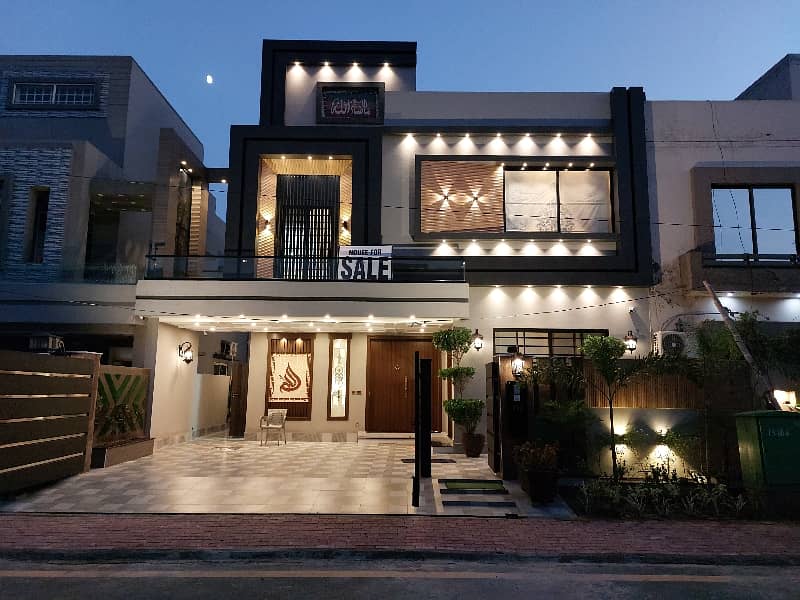 10 MARLA BRAND NEW LUXURY HOUSE FOR SALE IN BAHRIA TOWN LAHORE 14