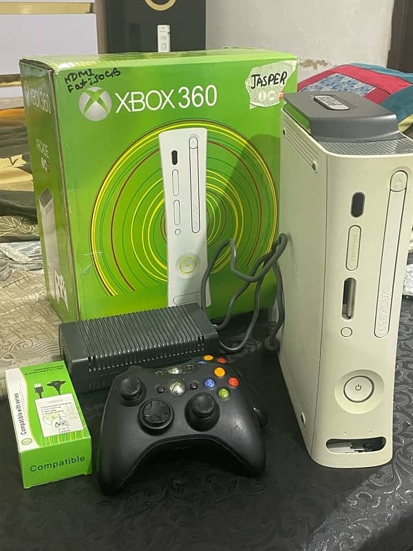 Xbox 360 complete with box 1