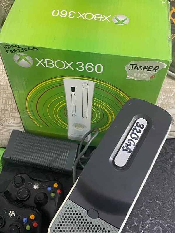 Xbox 360 complete with box 3