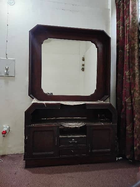 wide Dressing table 3