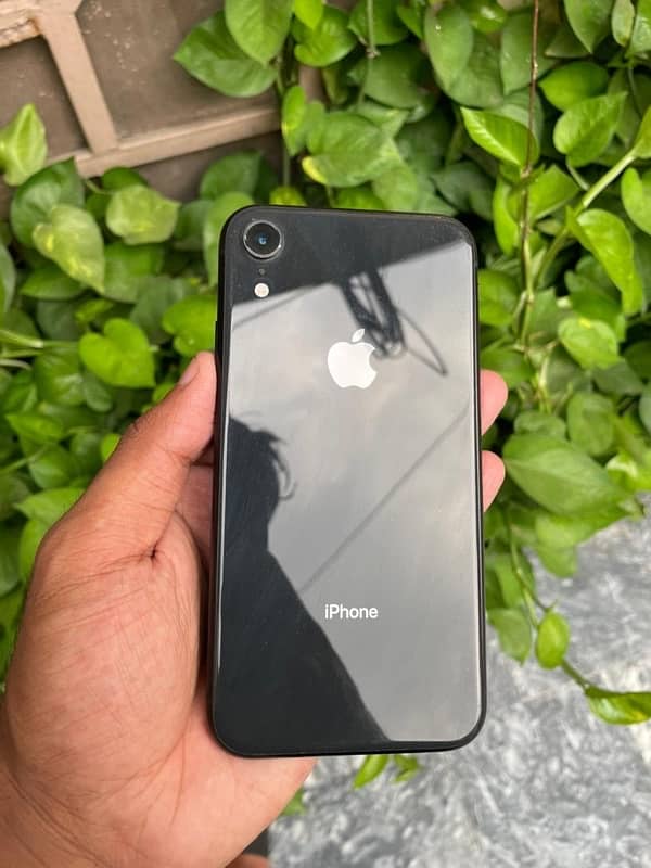 iphone xr 1