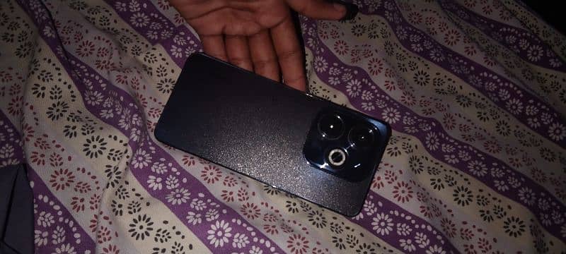 Infinix hot 40i 10/10 condition 4/128 ram 4