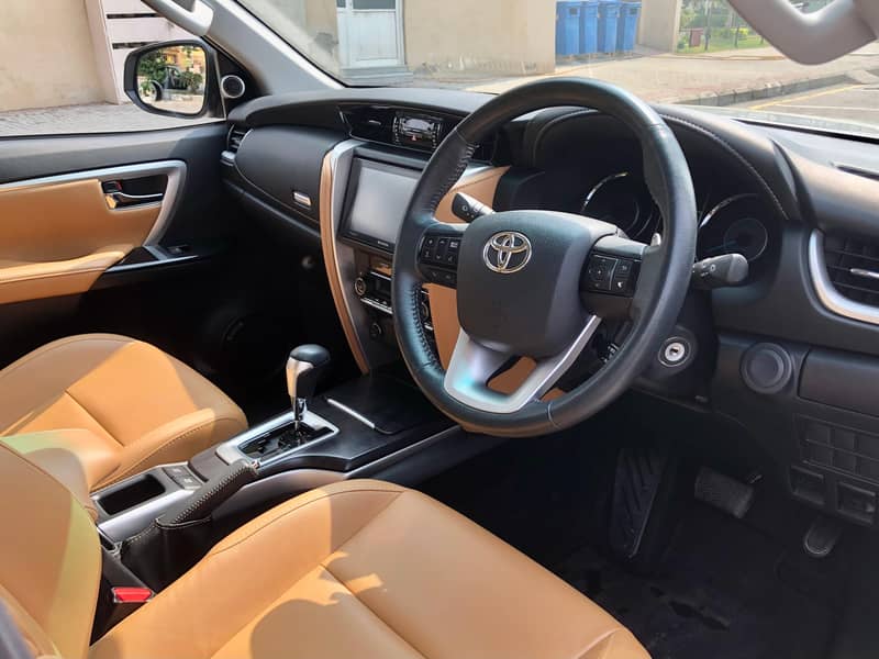 Toyota Fortuner 2017 2.7 VVTi 2017 13