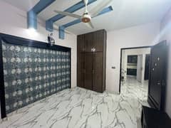 5 Marla 100% ORIGINAL PIC Beautiful House Available For Sale In Johar Town 0