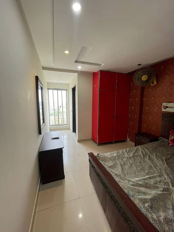 1BED STUDIO FURNISHED APORTMENT IS AVAILABLE FOR RENT IN SECTOR B BAHRIA TOWN LAHORE 1