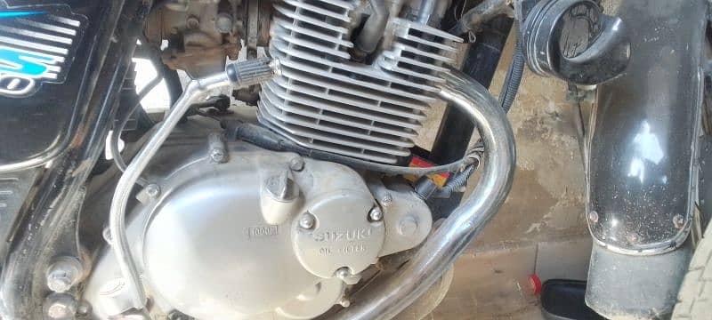 Suzuki Gs 150 Larkana number 2