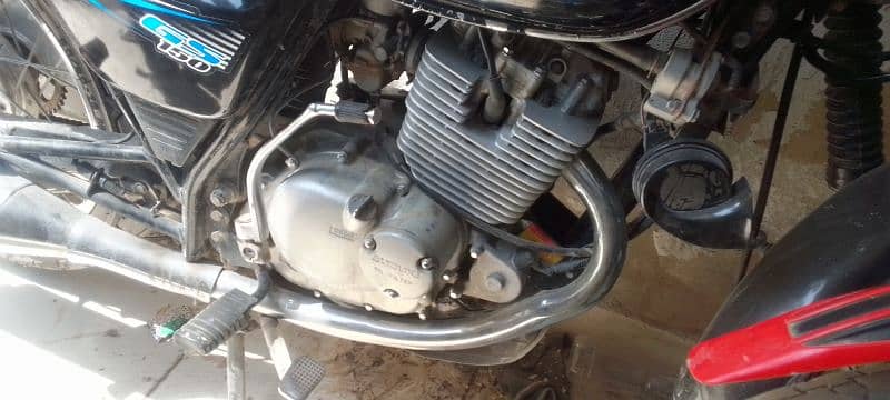 Suzuki Gs 150 Larkana number 6