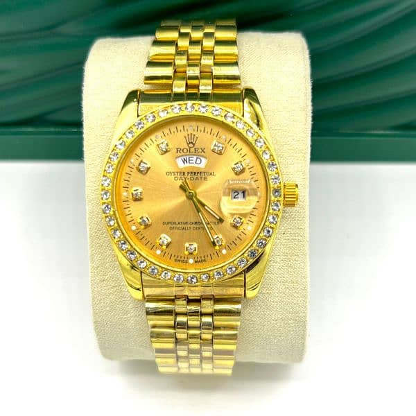 Rolex watch
Butterfly lock 1 year warrant WhatsApp 03053418985 2