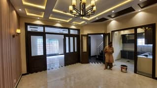 BRAND NEW 8 MARLA HOUSE FOR RENT IN BAHRIA TOWN LAHORE