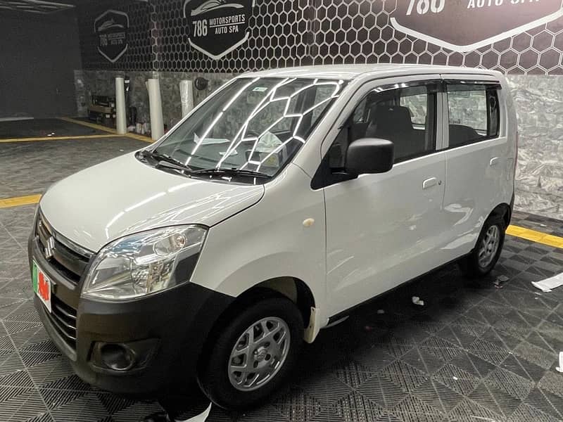 Suzuki Wagon R 2019 3