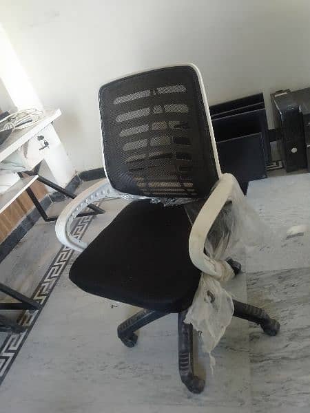 office chairs 3