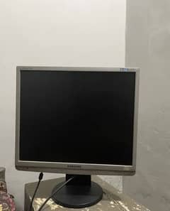 Samsung SyncMaster 943BM 19" LCD Computer + TV Display