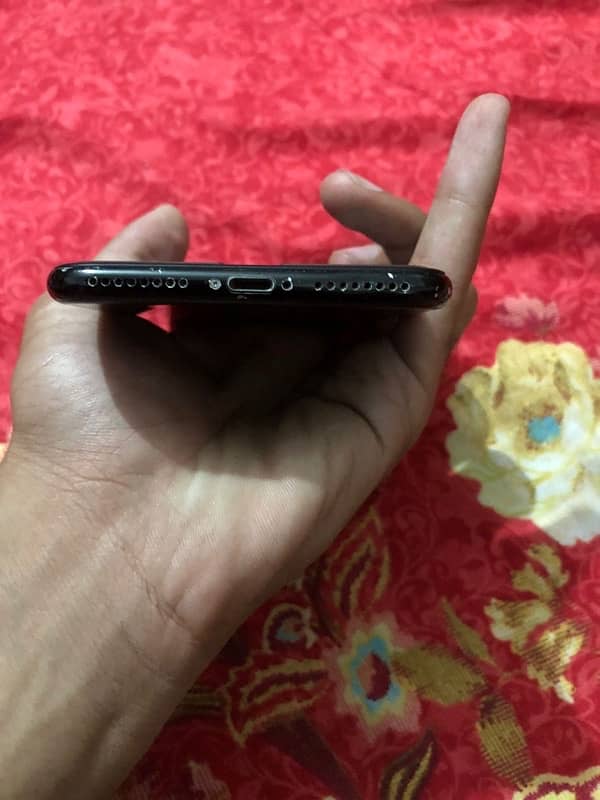 I phone 7 plus pta 128 gb condition 10/8 2