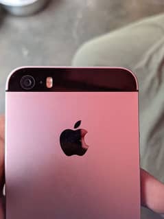 Iphone se (2016). iphone se non pta . iphone . low budget  iphone