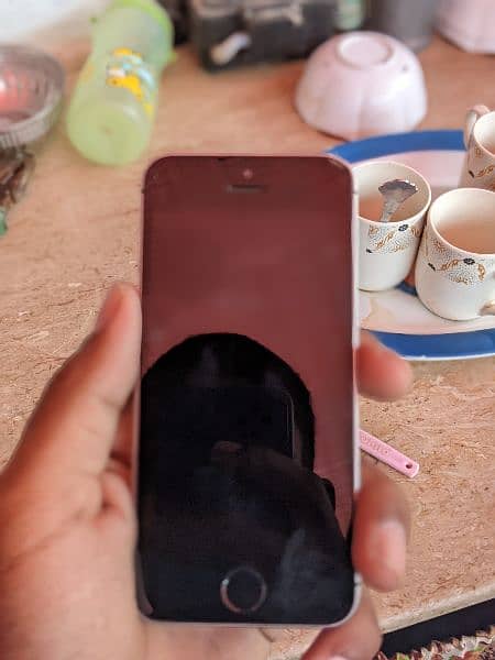 Iphone se (2016) Non pta . iphone se 5