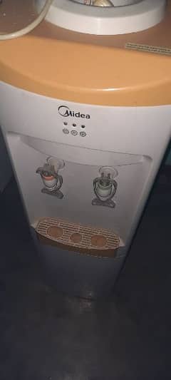 Midea water dispenser