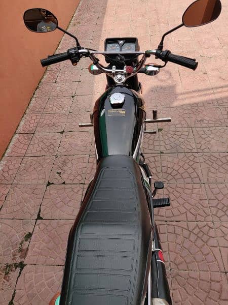 Honda CG125 black lovers 3