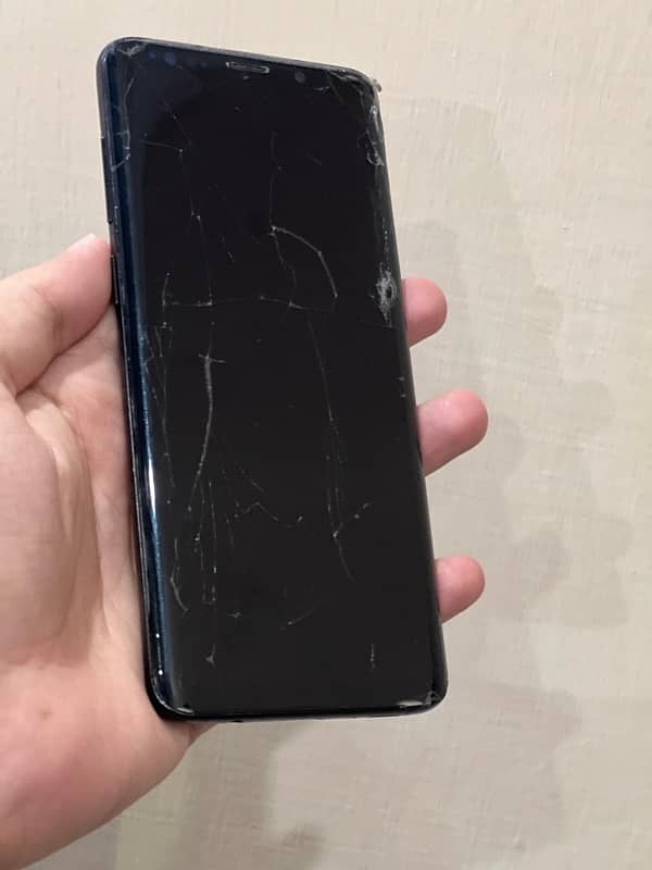 Samsung s9 plus black clur 0