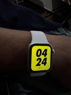 Apple watch SE 2 (2nd Gen) 40MM 0