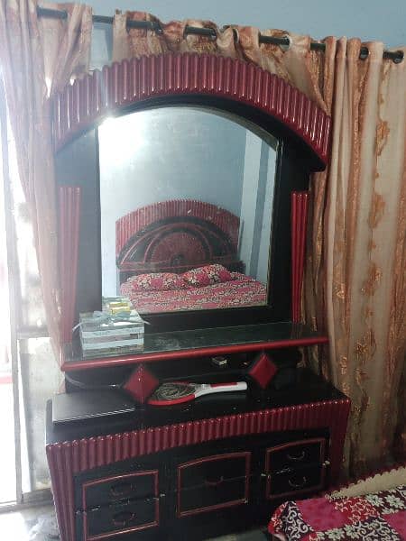 beds for sale with dressing table in good condition 10/8 6