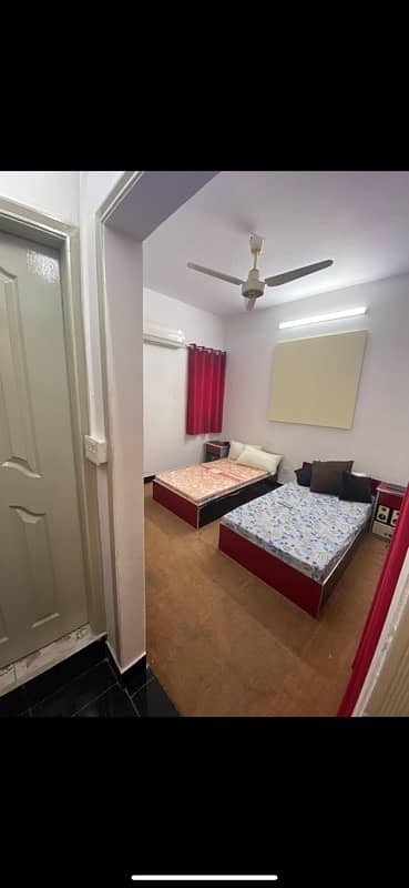 luxury furnished rooms are available for rent at the best location lhr 8