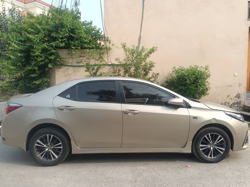 Toyota Corolla Altis 2018 1.6 full option Auto 2