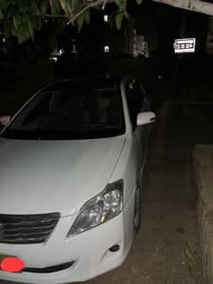 Toyota Premio 2008 model 2013 registration first owner since import