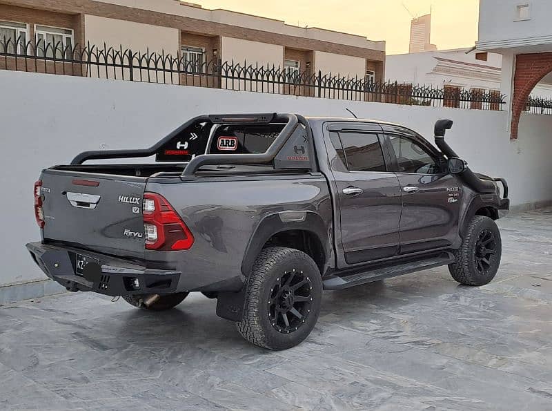 Toyota Hilux 2017 9