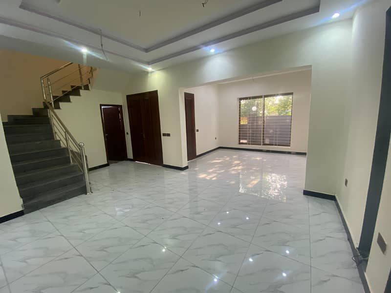 5 MARLA BRAND NEW HOUSE AVAILABLE FOR SALE (AT REASONABLE PRICE) IN CITI HOUSING GUJRANWALA 4