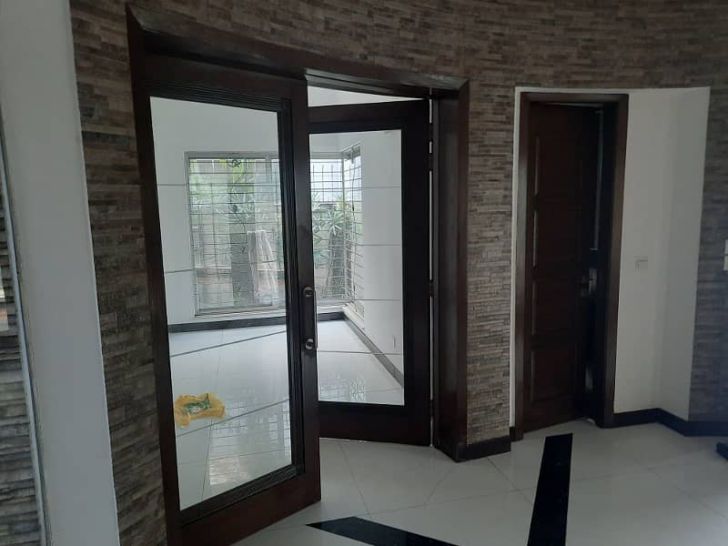 Kanal Slightly used Mazhir Munir Design First floor near to Sports complex 1