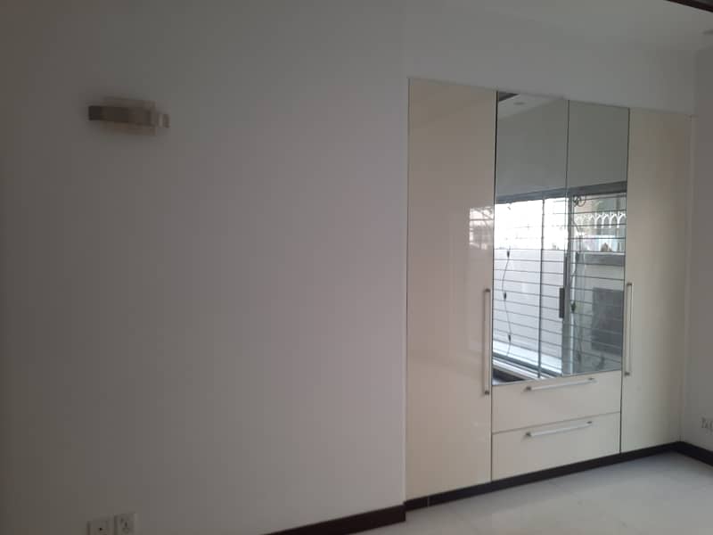 Kanal Slightly used Mazhir Munir Design First floor near to Sports complex 9