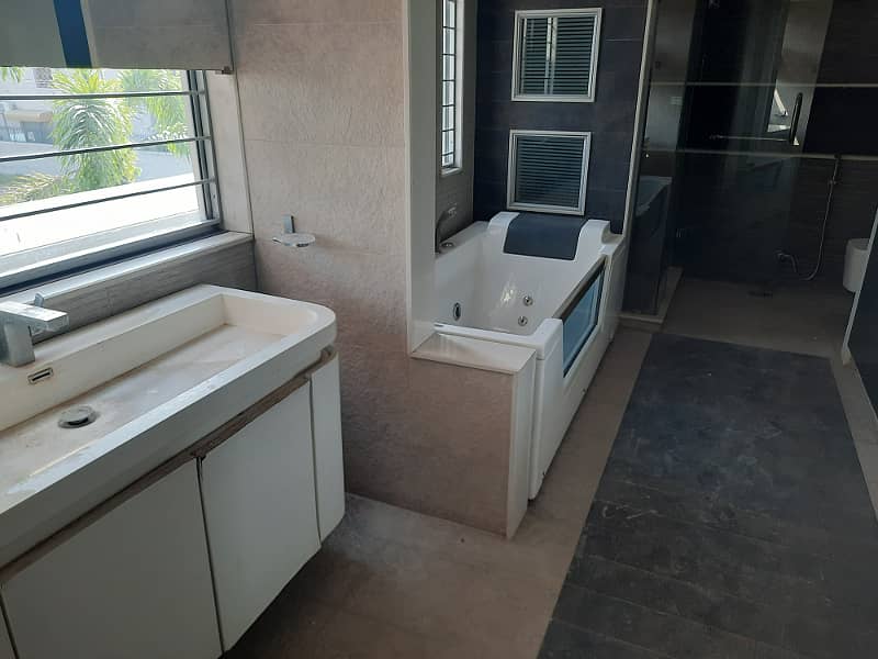 Kanal Slightly used Mazhir Munir Design First floor near to Sports complex 13