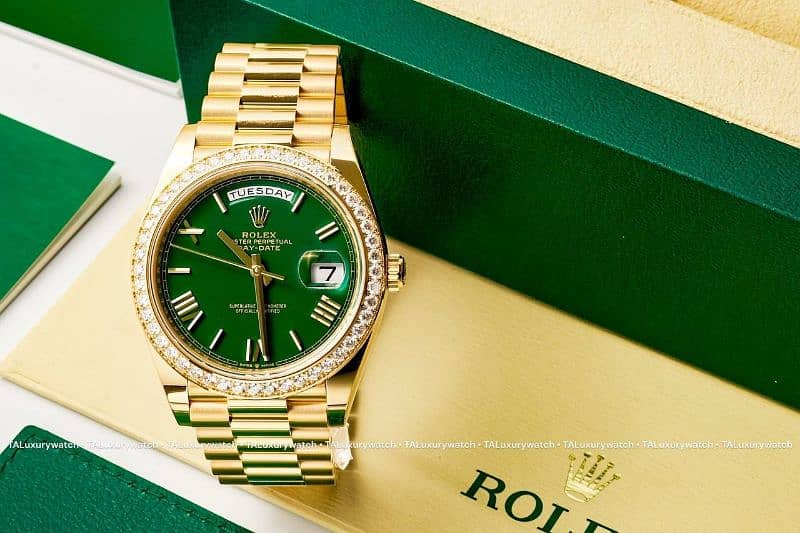 we buy Rolex Datejust submariner GMT explorer Day-date Daytona Gold 2