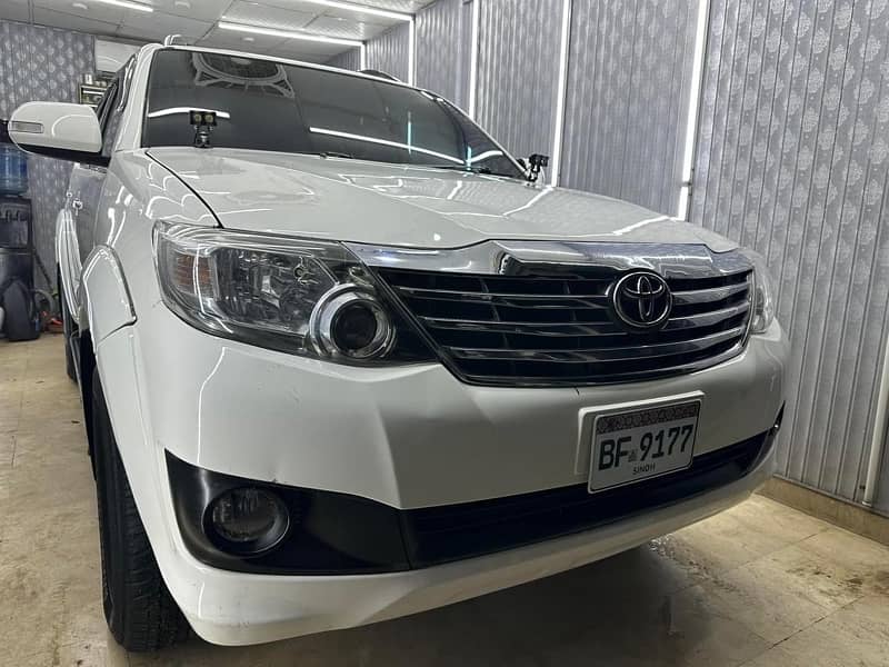 Toyota Fortuner 2015 1