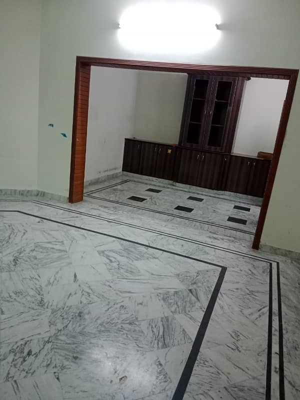 Separate Basement Corner House For Rent 40x80 Size G-14/4 1