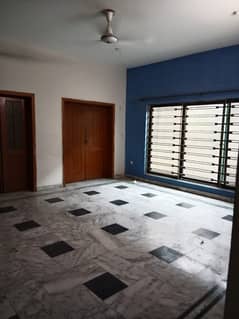 Separate Basement Corner House For Rent 40x80 Size G-14/4