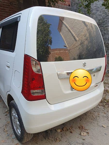 Suzuki Wagon R 2017 3