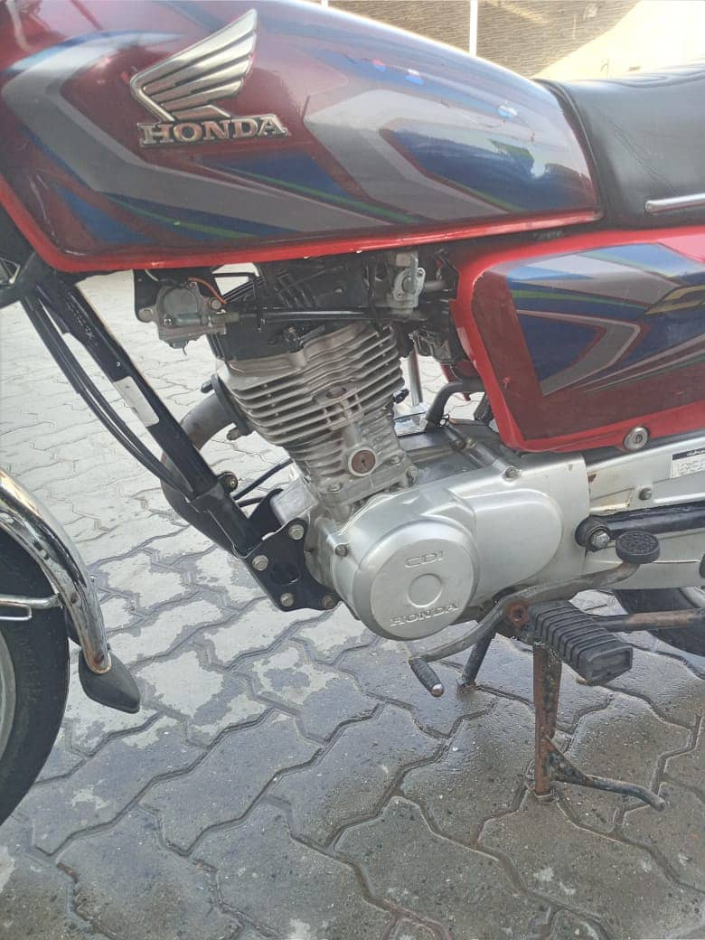 Honda CG 125 2022 4