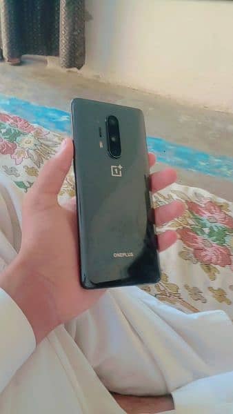 OnePlus 8 pro {<128 GB>} 1