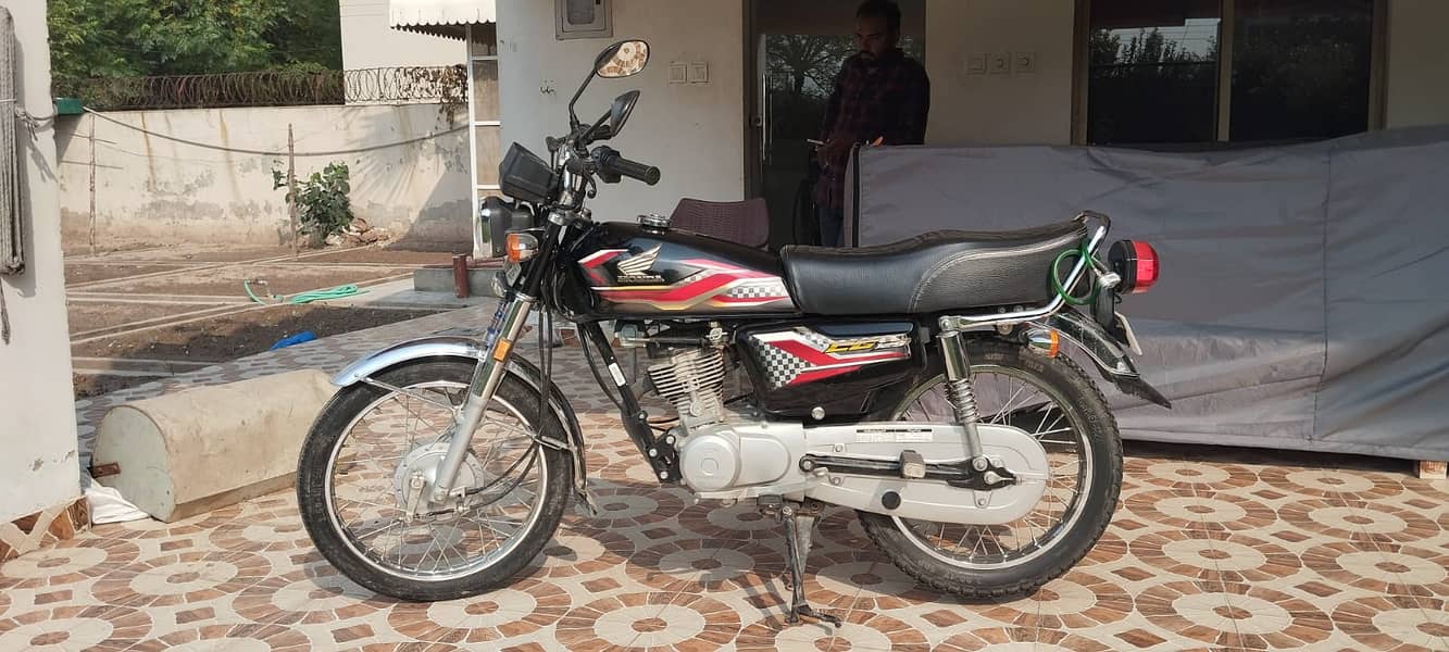 Honda CG 125 2024 0