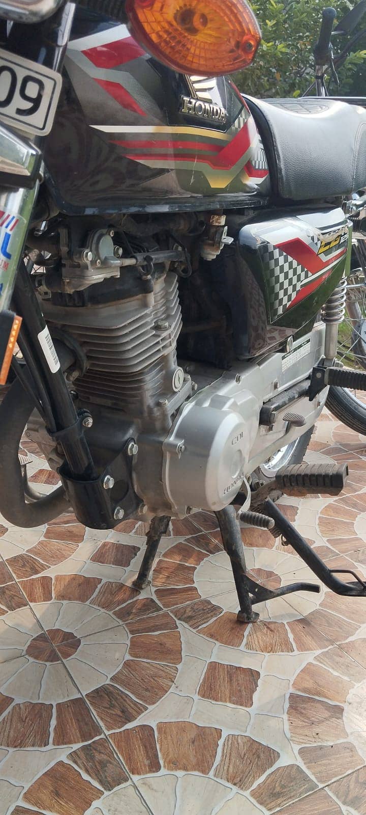 Honda CG 125 2024 3