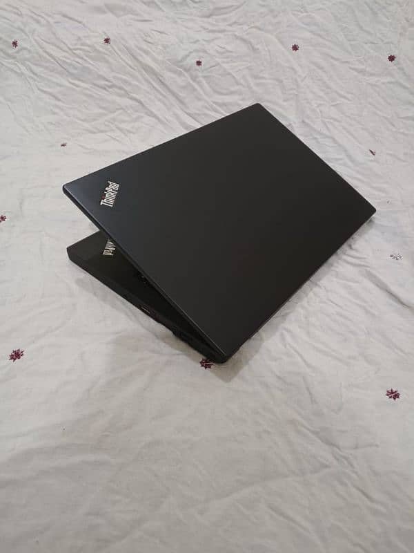 Lenovo ThinkPad Core i5-5th Gen 8GB RAM 500GB HHD BEST Conditions 2