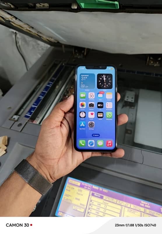 iPhone x pta approved jv 64 Gb 2