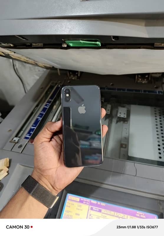 iPhone x pta approved jv 64 Gb 9