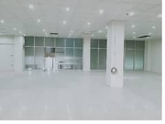 Area 3000 Sq Ft Corporate Office In Main Boulevard Road Gulberg 3 Lahore 0