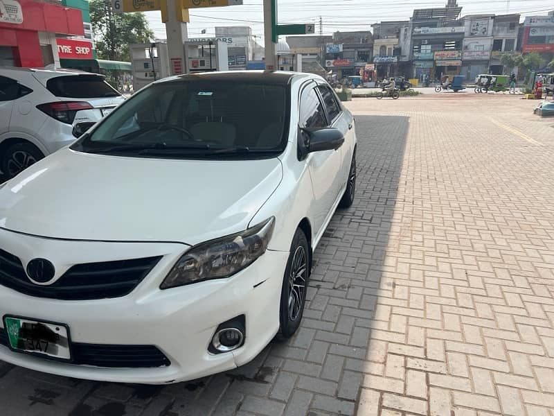 Toyota Corolla GLI 1.6 Automatic limited edition 2013 2