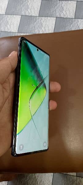 Infinix 40 plus pro 4