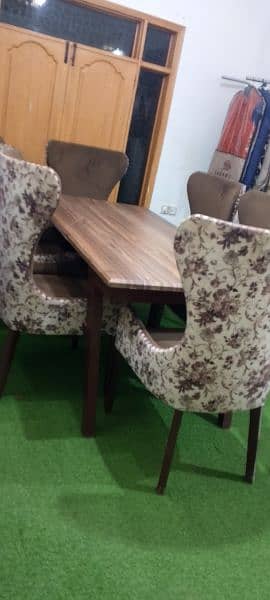 Surmawala dining tables with chairs for sale 7