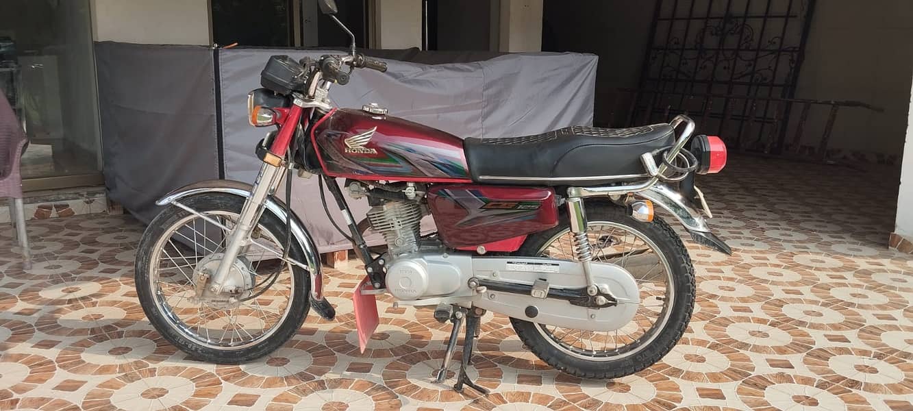 Honda CG 125 2023 0