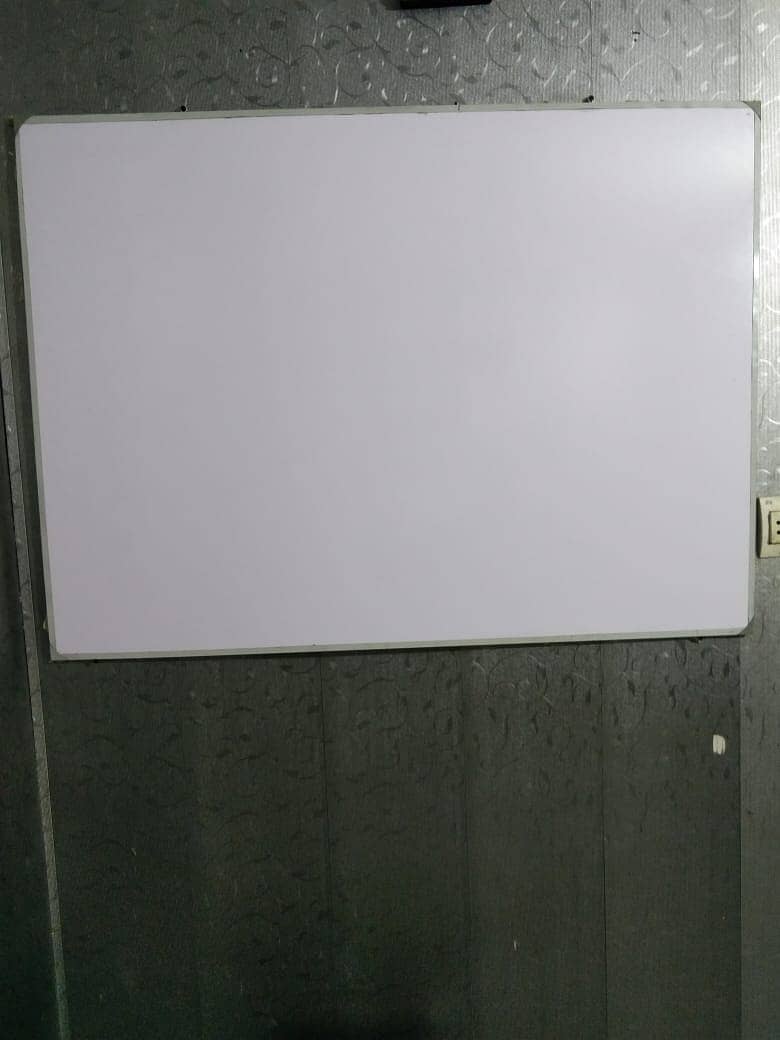 White Board 0